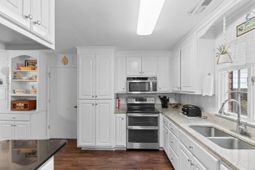 152 Busbee St. photo 4