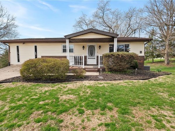 58 Terra Rosa Drive, Washington, WV 26181