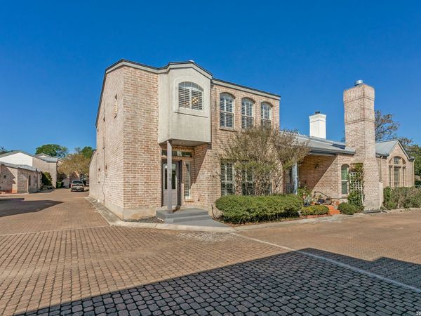 158 Oakwell Farms, Unit 158, San Antonio, TX 78218