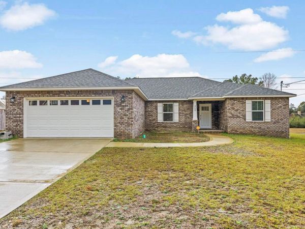 2784 Keats Drive, Crestview, FL 32539
