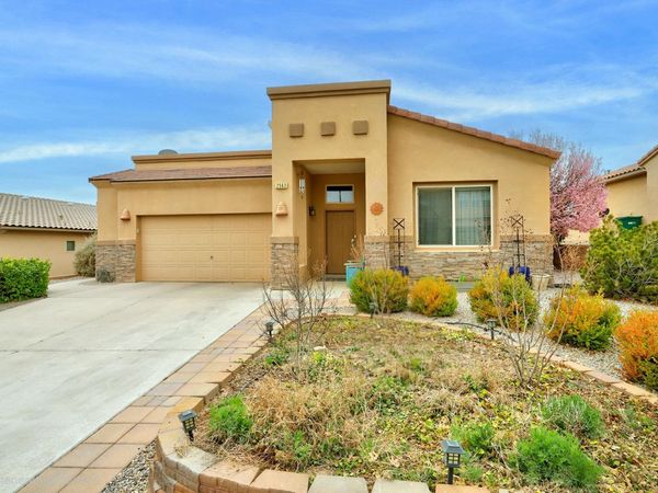 2563 Cerro Parrido Road SE, Rio Rancho, NM 87124