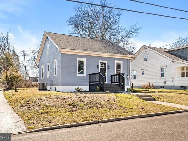 443 MILLER AVENUE, HAMILTON, NJ 08610