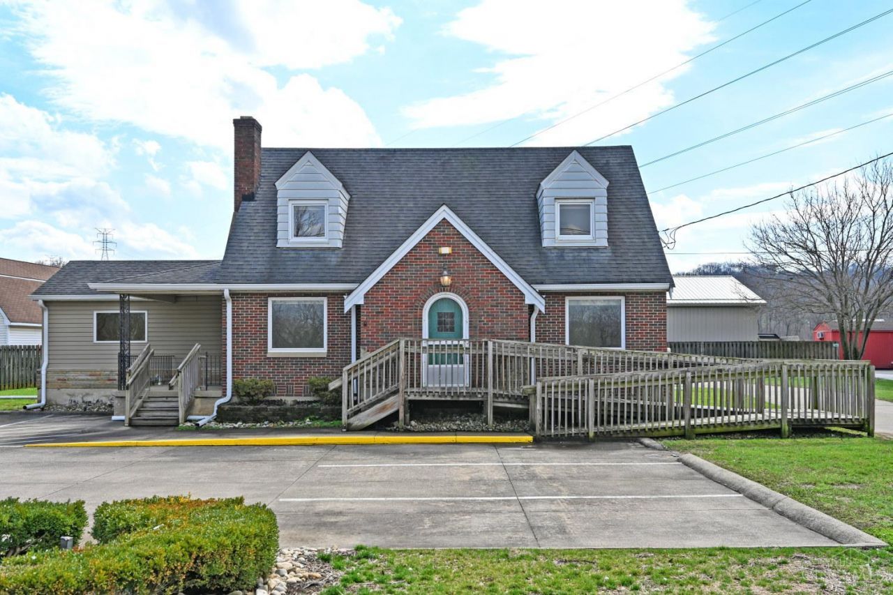 Please Call, Newtown, OH 45244