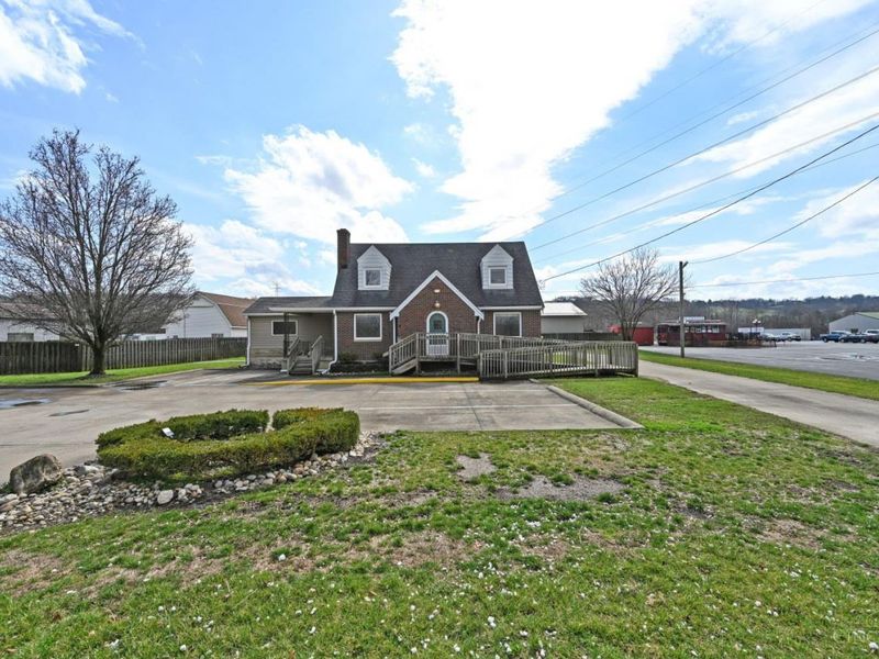 7853 Batavia Road, Newtown, OH 45244 Photo 4