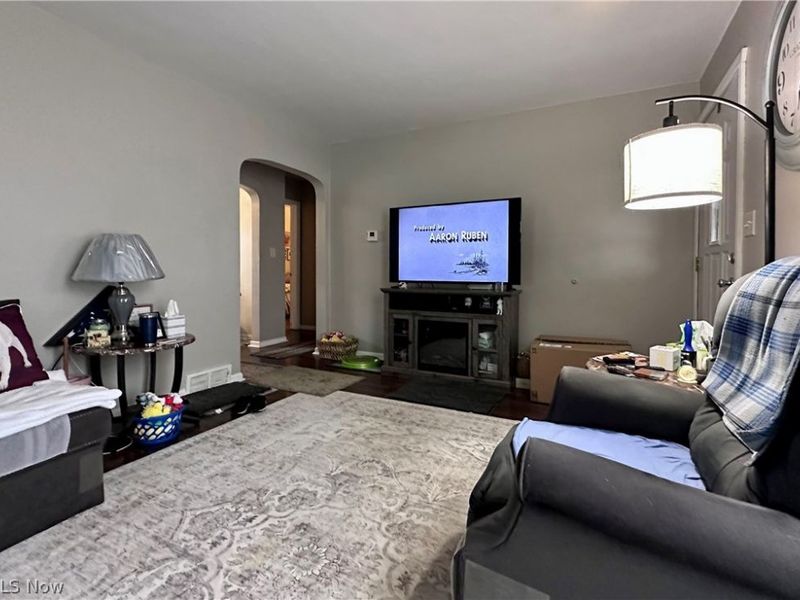 869 Frederick Street, Niles, OH 44446 Photo 4