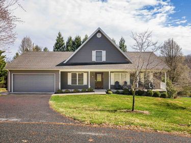 126 WAYLAND CT, MCGAHEYSVILLE, VA 22840