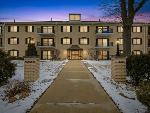 130 Thompson Drive SE, Unit 118, Cedar Rapids, IA 52403