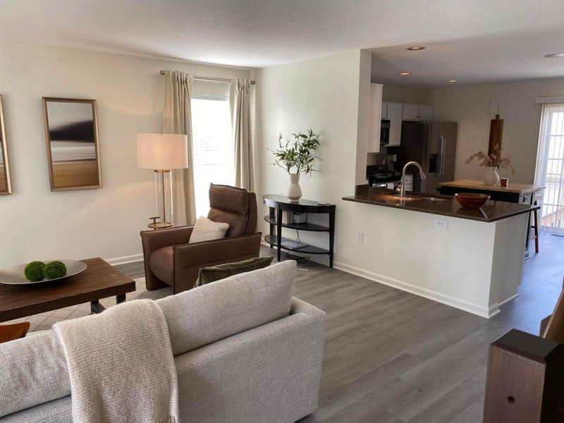 3795 Rubythroat Drive , Unit 35, Columbus, OH 43230 Photo 6