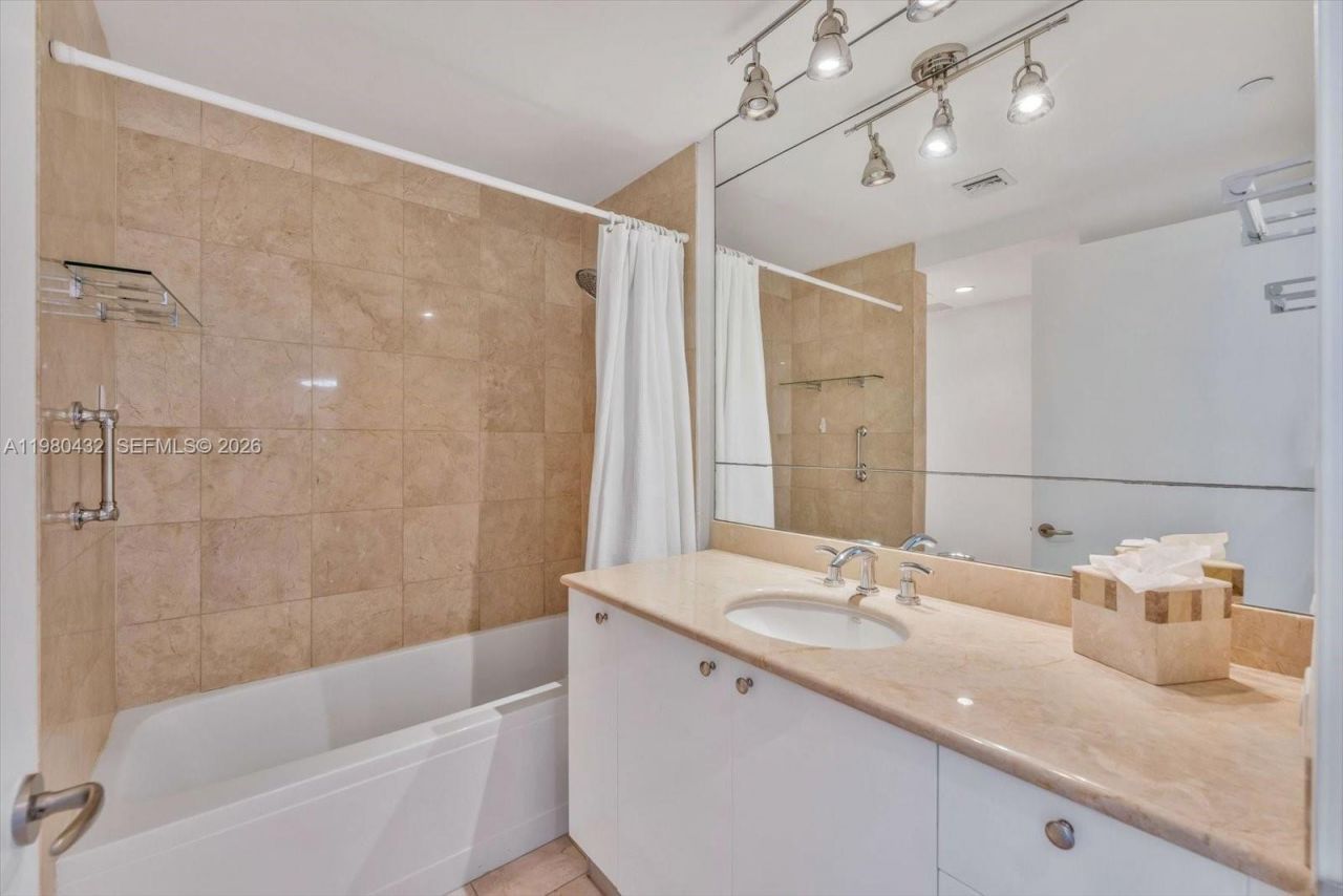 901 Brickell Key Blvd , Unit 1409, Miami, FL 33131 Photo