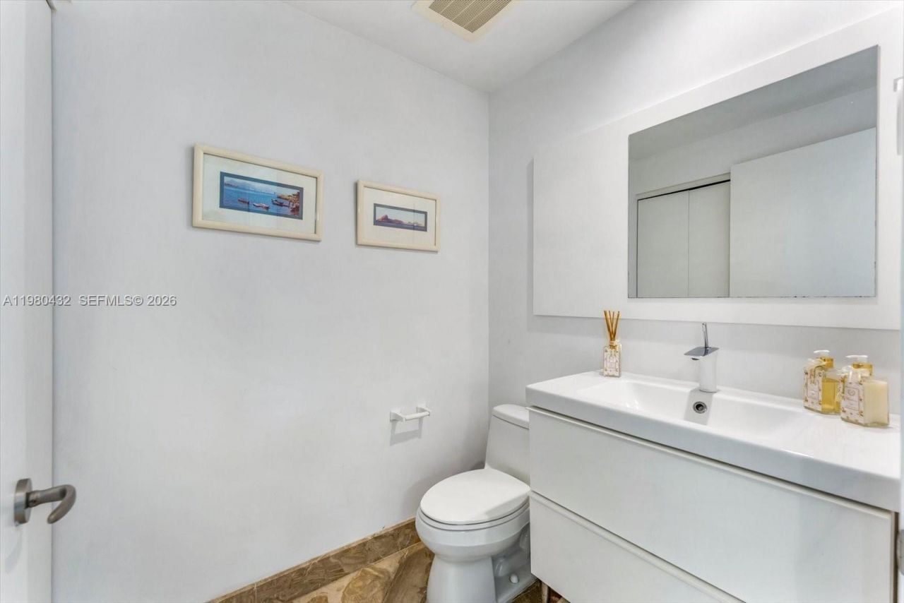 901 Brickell Key Blvd , Unit 1409, Miami, FL 33131 Photo