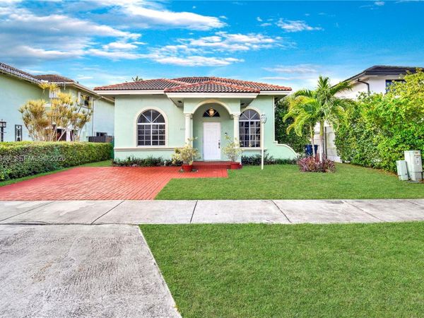 14138 SW 164th Ter, Miami, FL 33177