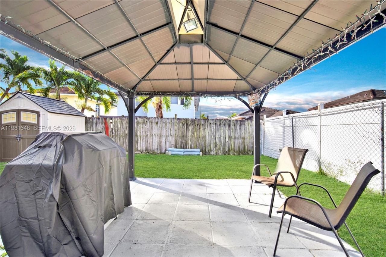 14138 SW 164th Ter, Miami, FL 33177 Photo