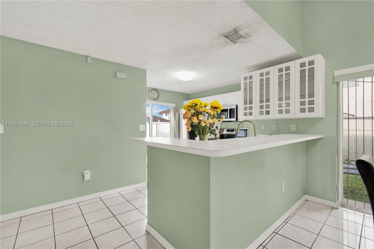 14138 SW 164th Ter, Miami, FL 33177 Photo