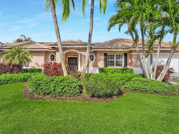 9078 Castle Harbour Circle, Vero Beach, FL 32963
