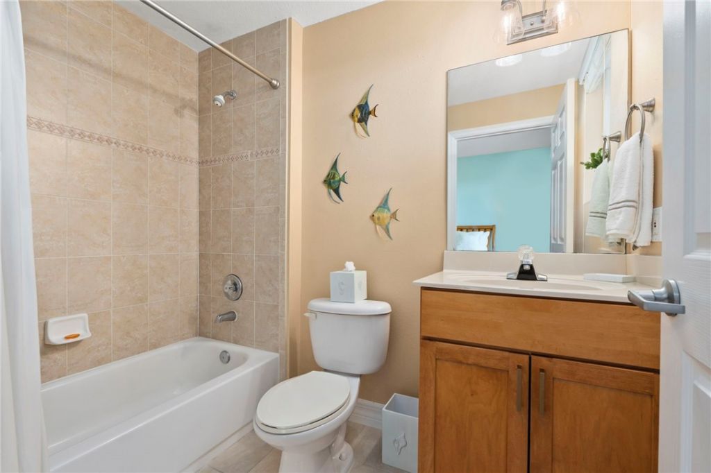 140 Warsteiner Way, Unit 602, Melbourne Beach, FL 32951 Photo