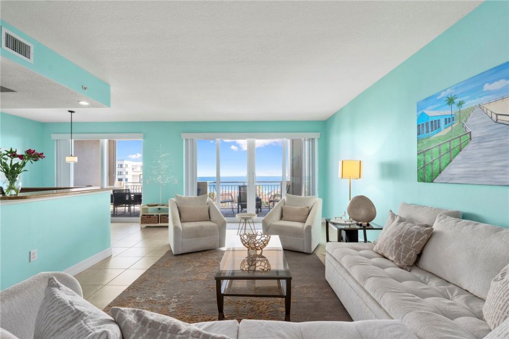 140 Warsteiner Way, Unit 602, Melbourne Beach, FL 32951 Photo