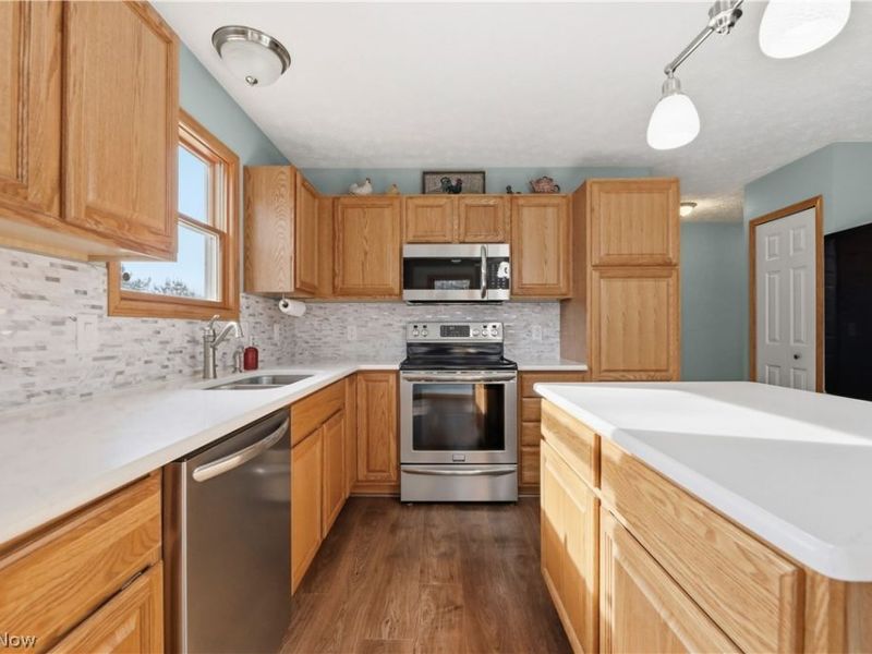 14565 Price Street NE, Alliance, OH 44601 Photo 4