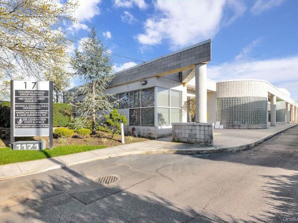 1171 Old Country Road , Unit 104, Plainview, NY 11801