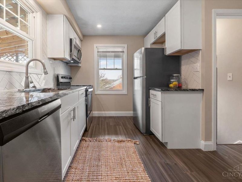 1904 Hunt Road, Reading, OH 45215 Photo 13