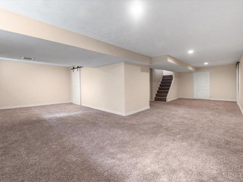 1904 Hunt Road, Reading, OH 45215 Photo 26