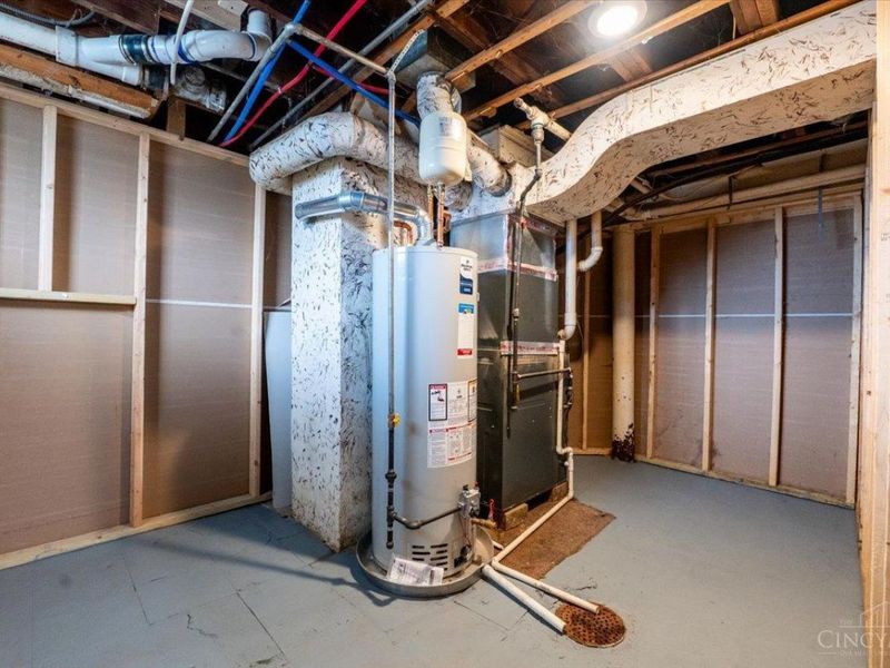 1904 Hunt Road, Reading, OH 45215 Photo 31