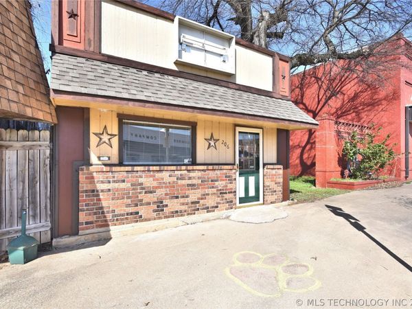 206 S Broadway Street , Cleveland, OK 74020