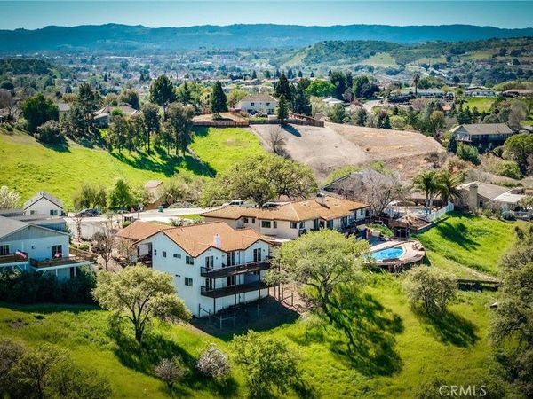 731 Renate Way, Paso Robles, CA 93446