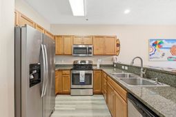 601 Hillside Dr. N photo 4