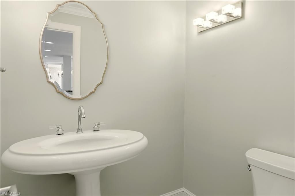 4001 Gulf Shore Blvd N, Unit PH8, Naples, FL 34103 Photo