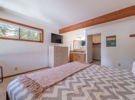 12317 Bennett Flat Road, Truckee, CA 96161 Photo