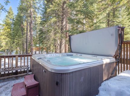 12317 Bennett Flat Road, Truckee, CA 96161 Photo