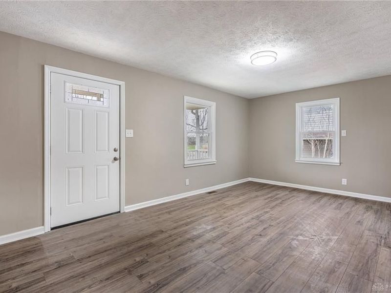 9986 Arch Street, Germantown, OH 45327 Photo 3