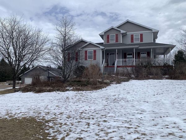 3208 BRIDGE ROAD, Suamico, WI 54313