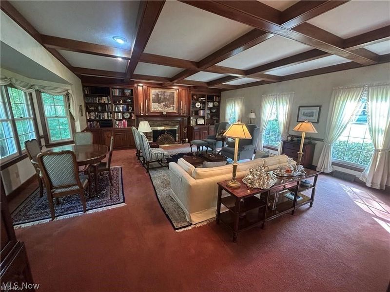 9230 Amber Wood Drive, Kirtland, OH 44094 Photo 11