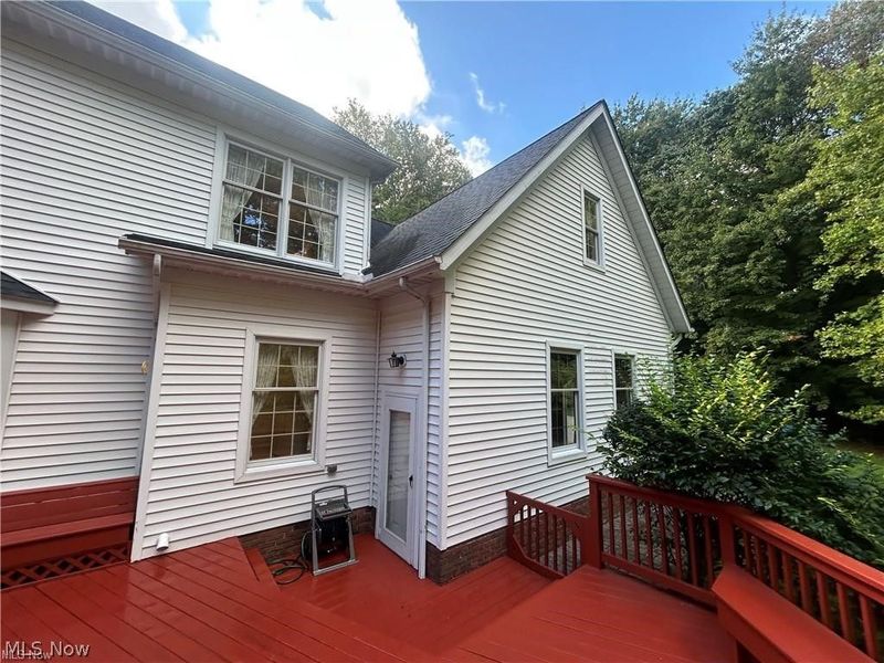 9230 Amber Wood Drive, Kirtland, OH 44094 Photo 6