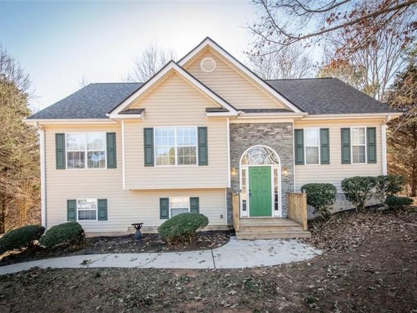 101 Robindale Lane, Temple, GA 30179