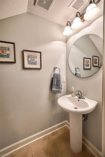 9813 Quinta Artesa Way, Unit 105, Fort Myers, FL 33908 Photo