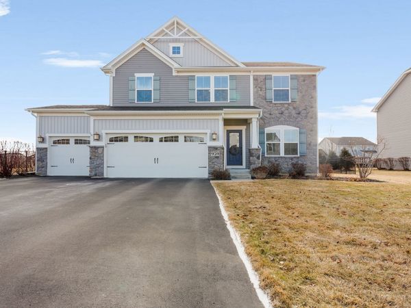 959 Sunburst Lane , Gilberts, IL 60136