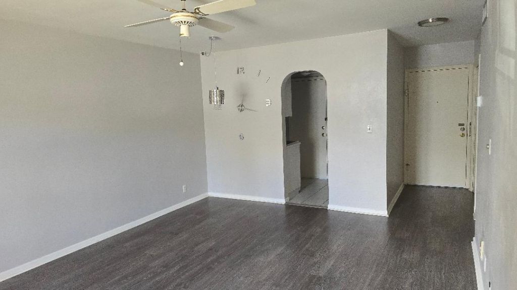 1821 NE 62nd Street, Unit 304, Fort Lauderdale, FL 33308 Photo