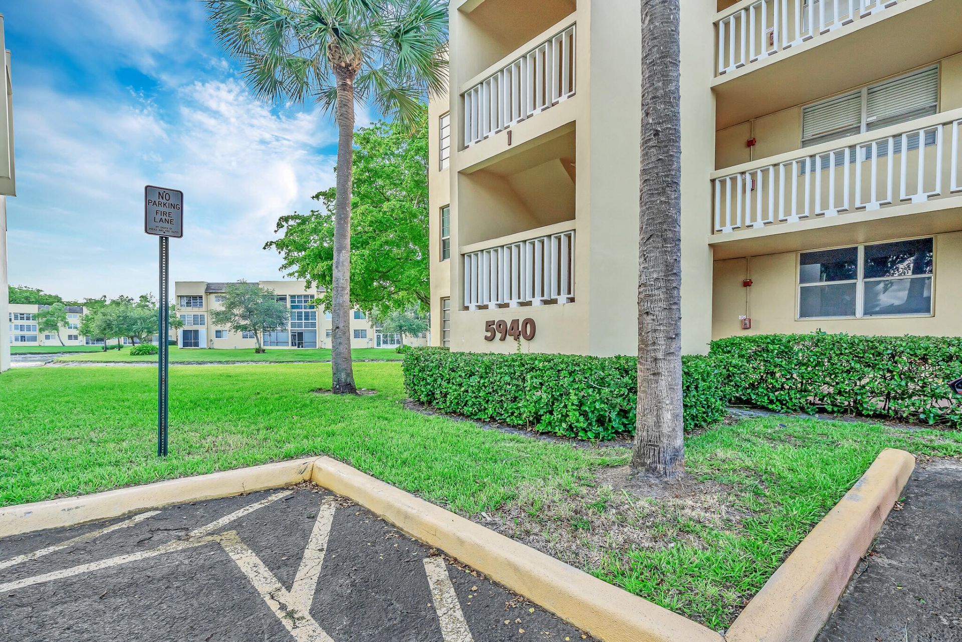 5940 NW 64th Avenue, Unit 101, Tamarac, FL 33319 Photo