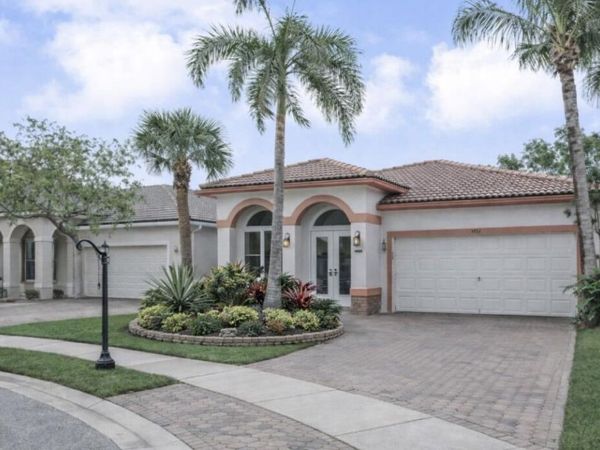 8438 Siciliano Street, Boynton Beach, FL 33472