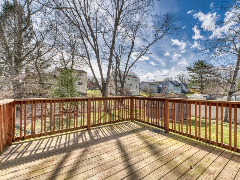 1833 Lakeview Drive, Newark, OH 43055 Photo 25