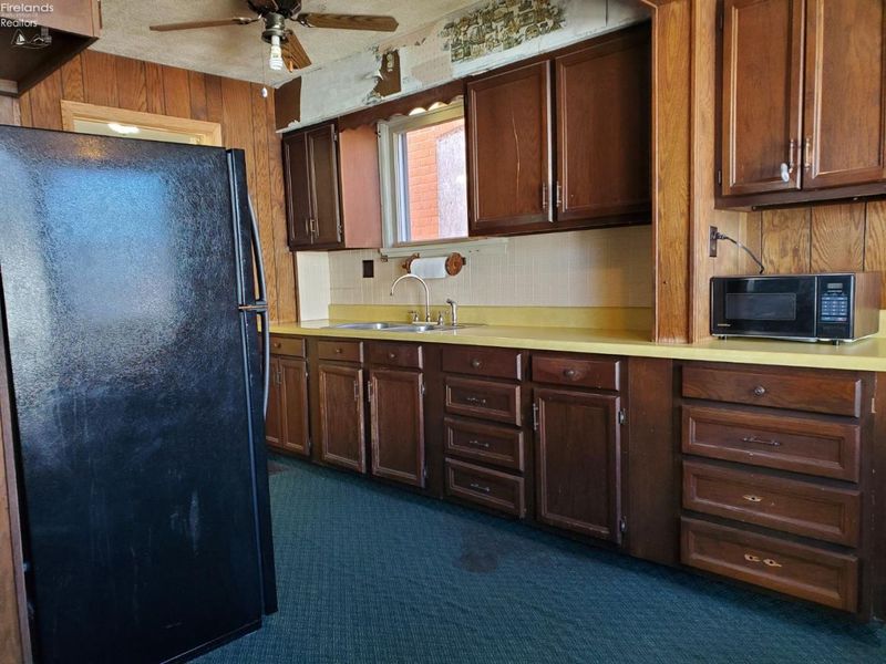 236 Circular Street, Tiffin, OH 44883 Photo 11