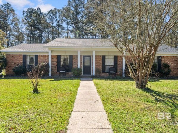 1613 Spanish Trace Drive, Saraland, AL 36571