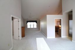 542 Sand Ridge Rd. photo 4