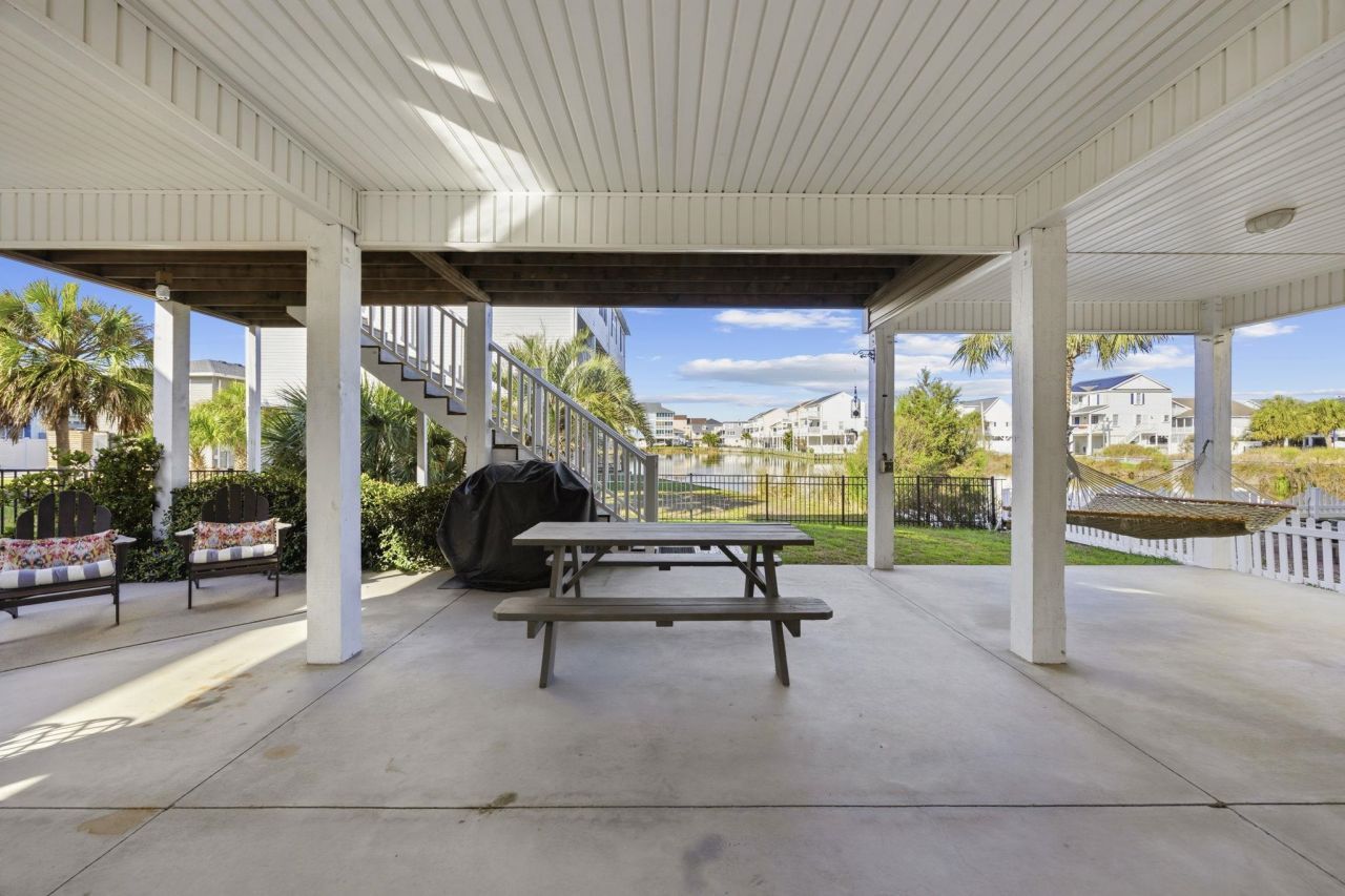 213 33rd Ave. N Photo 46