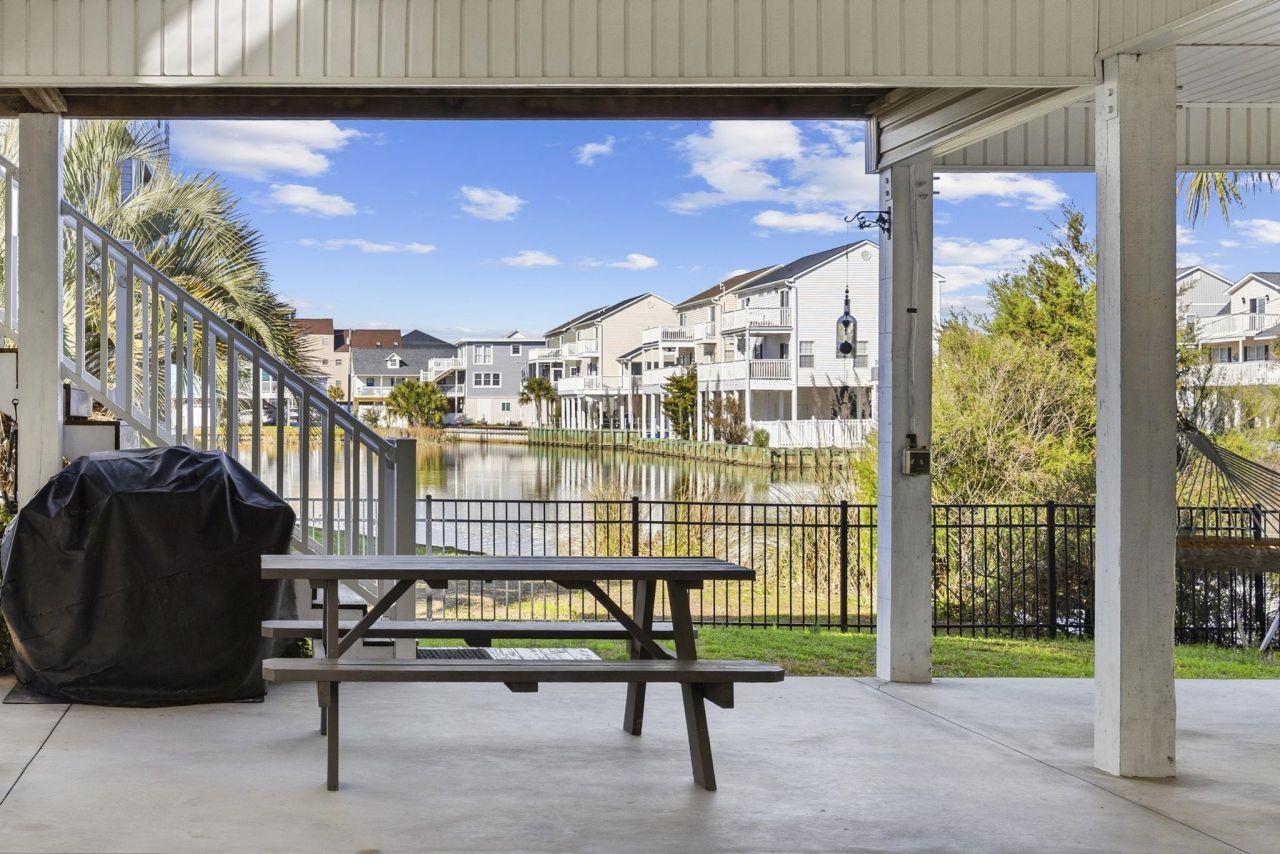 213 33rd Ave. N Photo 47