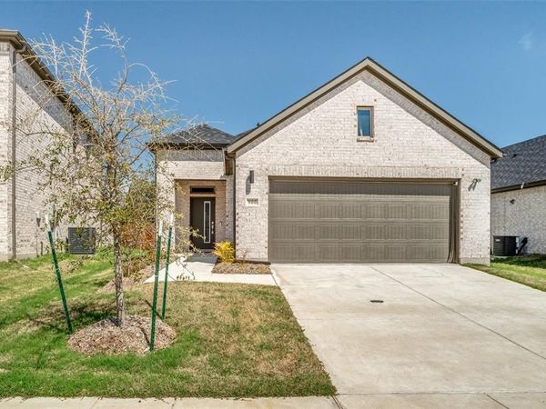 900 Pine Beach Drive, Princeton, TX 75071