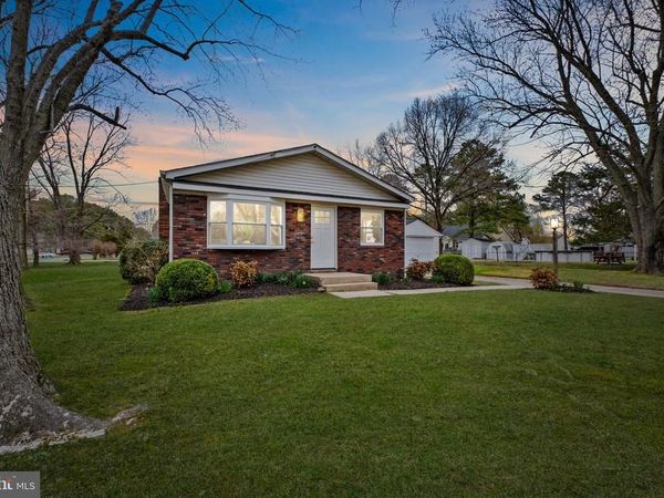 9401 ROMANCOKE ROAD, STEVENSVILLE, MD 21666