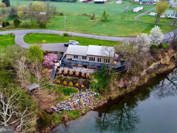 271 OGDEN FARM ROAD, MOOREFIELD, WV 26836